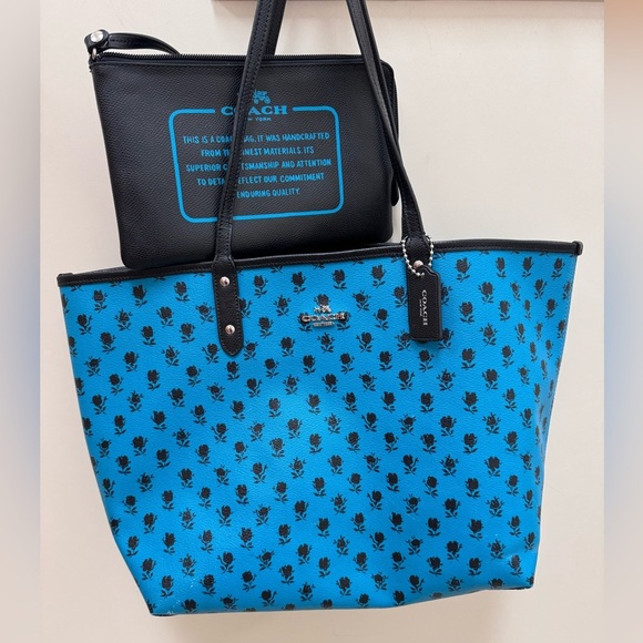 Coach Handbags - COACH TOTE IN BADLANDS FLORAL (F55863) turquoise
